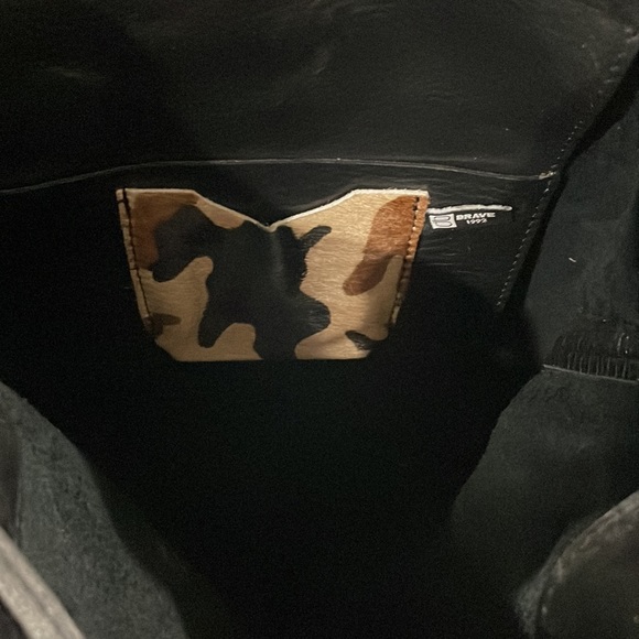 Vintage Brave 1992 leather backpack with internal pockets - Picture 5 of 9